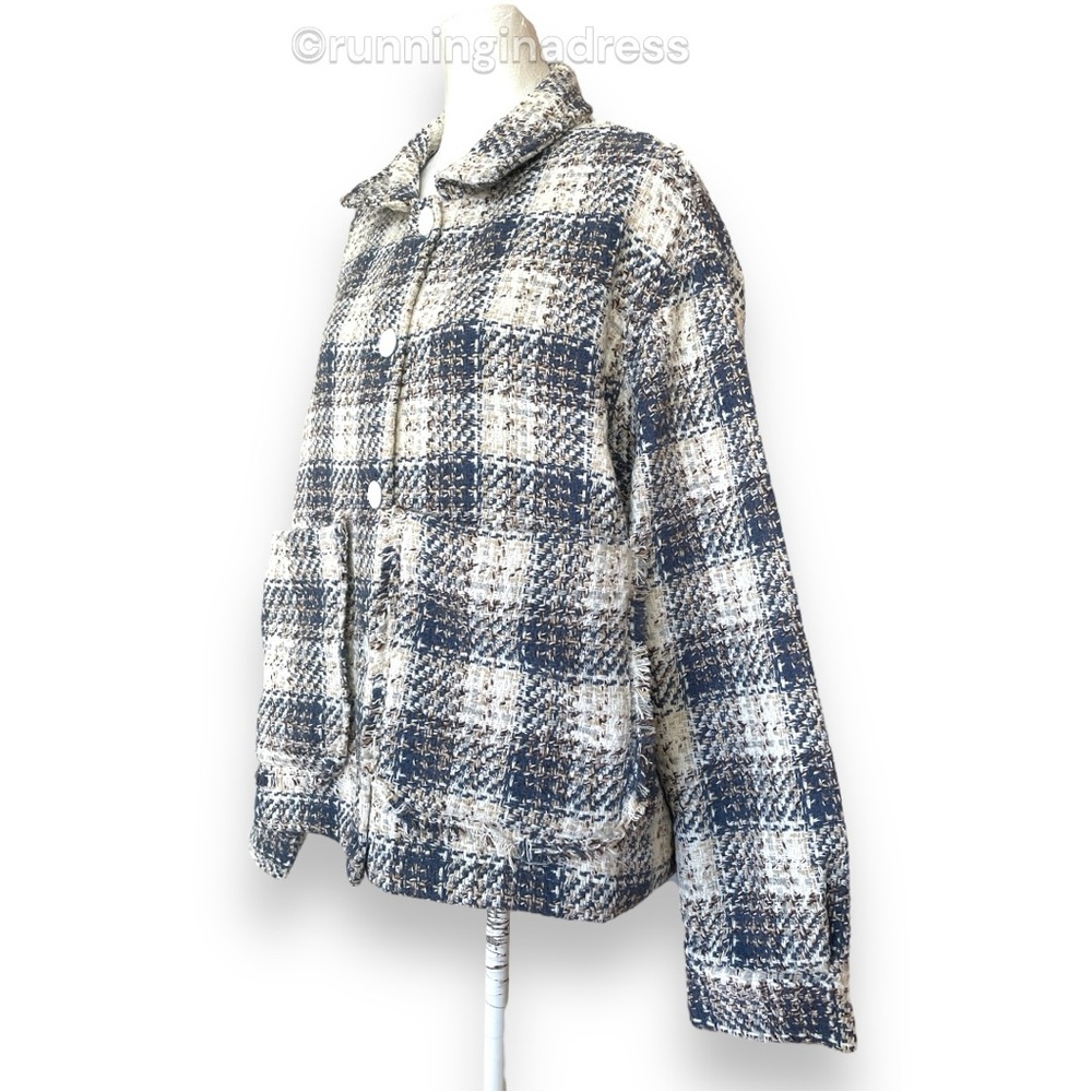 NWT BlankNYC Cropped Tweed Jacket In Blue Cream Plaid Size Large - Picture 6 of 16
